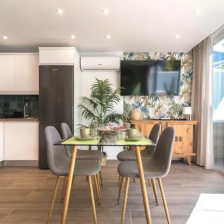 شقة Home2book Stylish Tropical Terrace & Pool