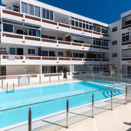 Home2book Stylish Tropical Terrace & Pool شقة