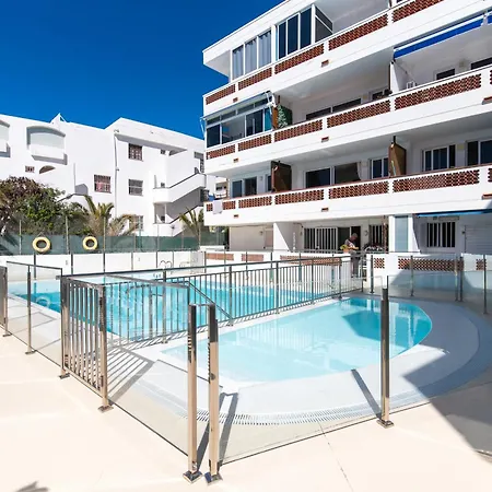 Home2book Stylish Tropical Terrace & Pool شقة ماسبالوماس